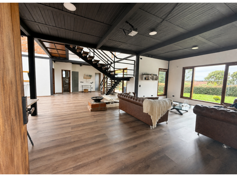 Vende Casa Campestre moderna, El plan - Santa Elena
