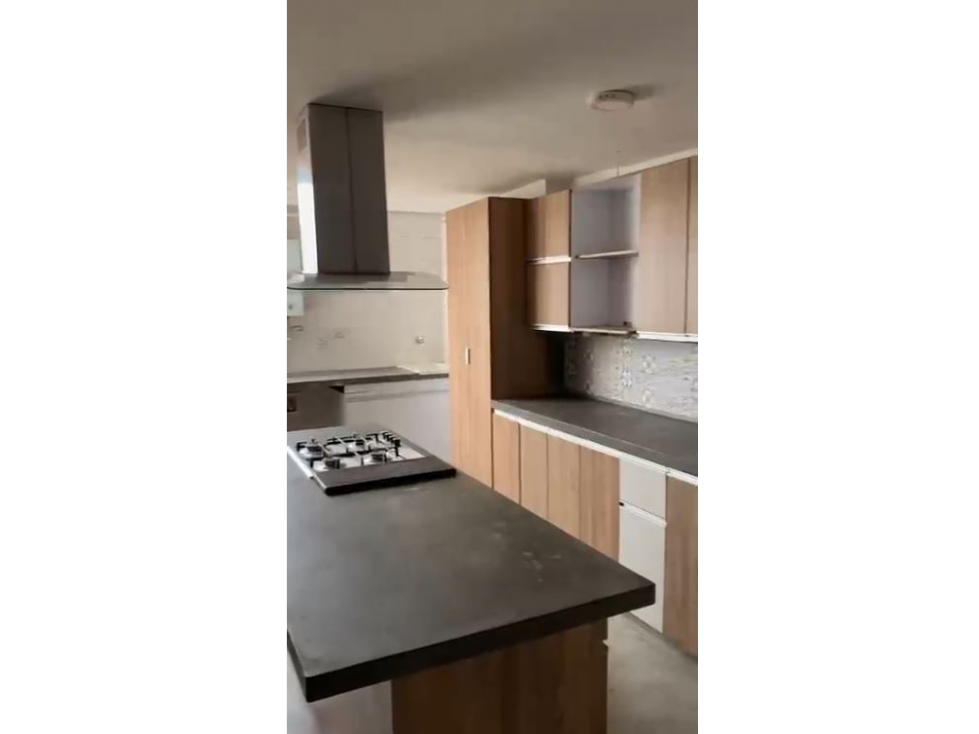 Vende Apartamento con parqueadero Conquistadores-Medellin — foto 5