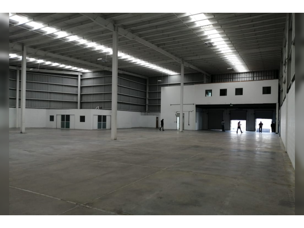 RENTA NAVE TLANEPANTLA 609M2 - 1