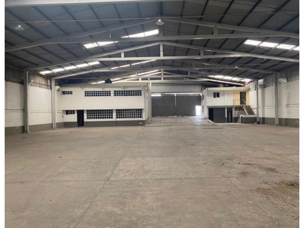 RENTA NAVE TULTITLAN 2,550 m2 - 2
