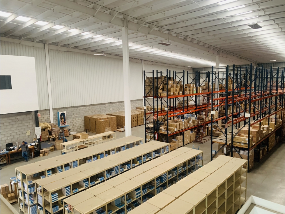 RENTA DE BODEGA EN TLALNEPANTLA 1,256 m2 - 2