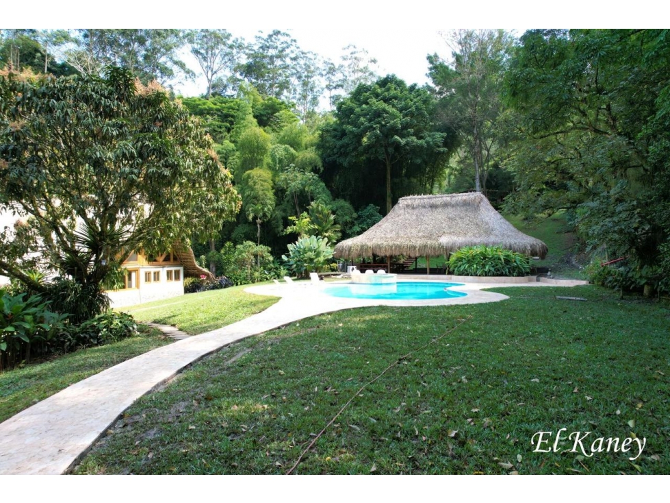 VENTA DE LUJOSO CENTRO ECOLOGICO EL KANEY A 20 KM DE MEDELLÍN — foto 5