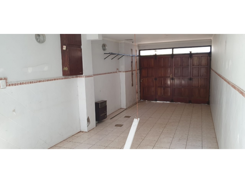 Casa en Godoy Cruz - APTA A CREDITO - 4