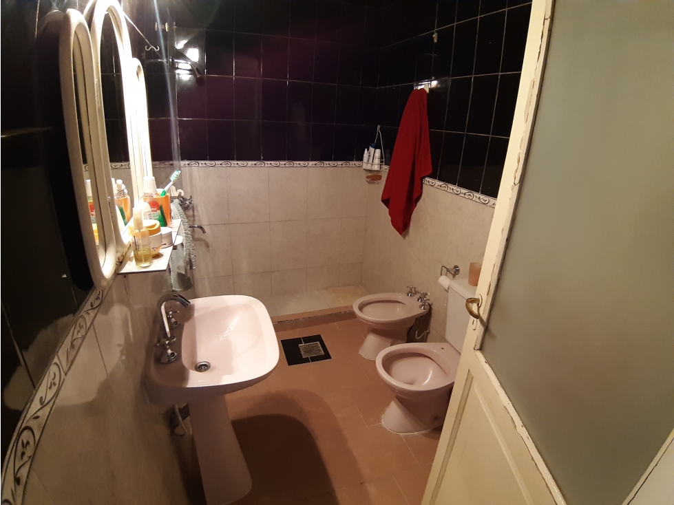 VENTA CASA · Apta a CREDITO H· GODOY CRUZ - 6