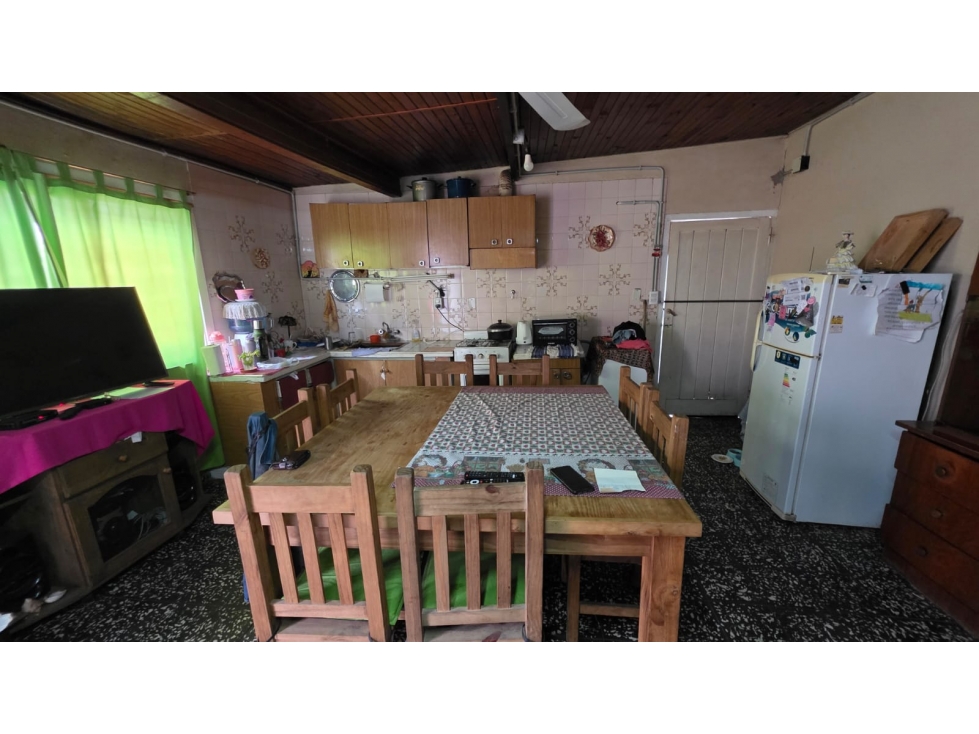 CASA con Departamento en Venta - apta a credito