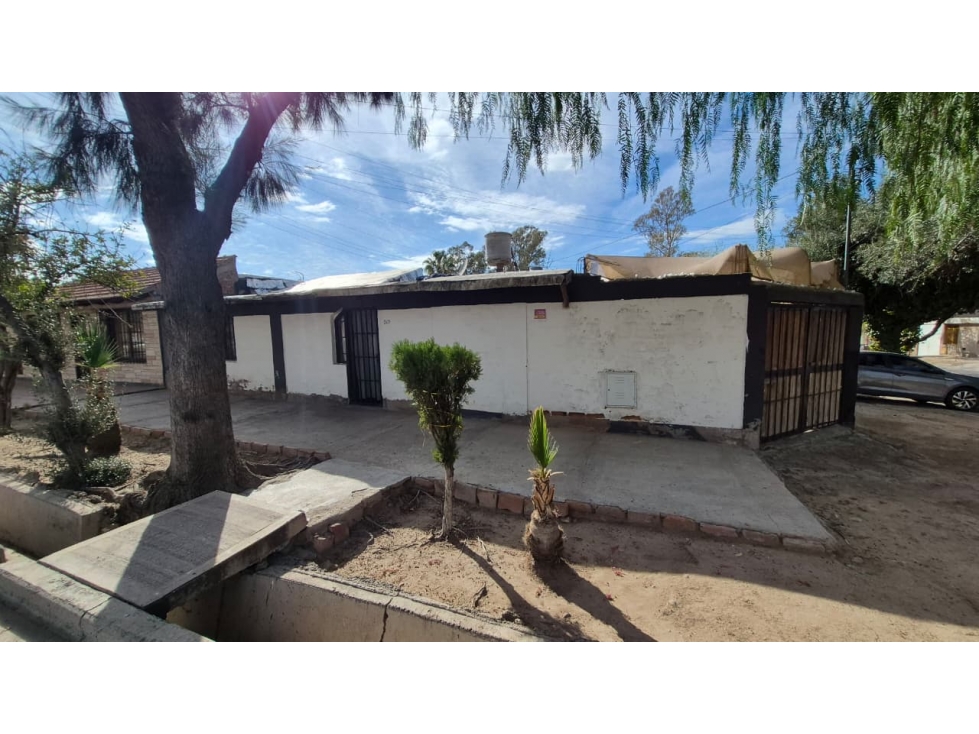 VENTA - Casa esquina - VILLA HIPODROMO - 1