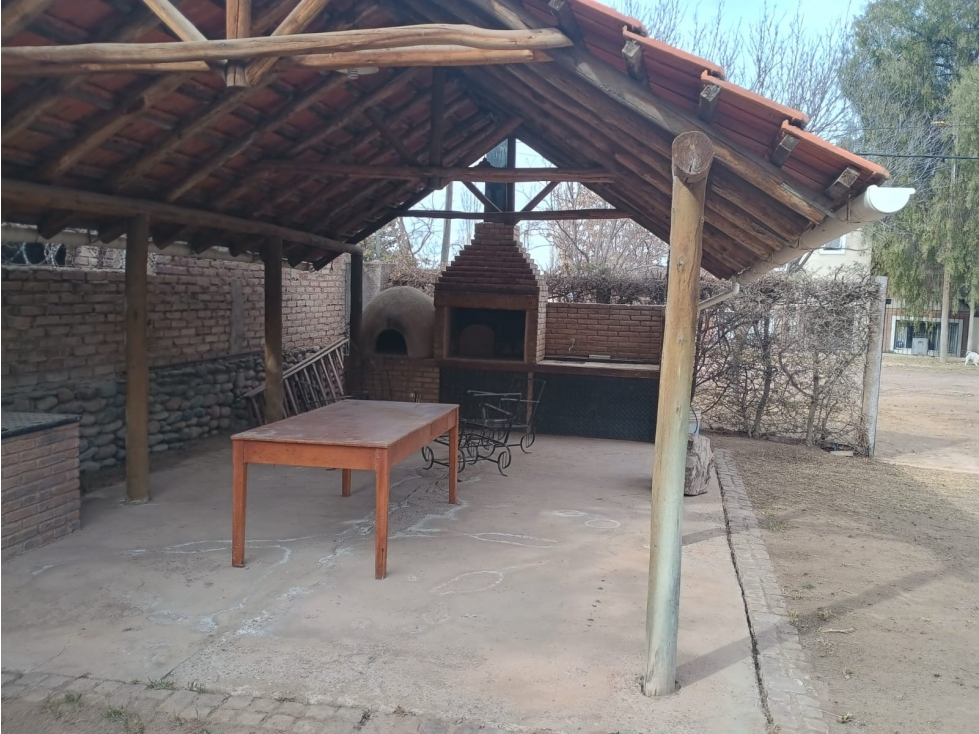 VENTA LOTE CON QUINCHO Y PILETA BARRIO SANTA ELENA VISTALBA - 3