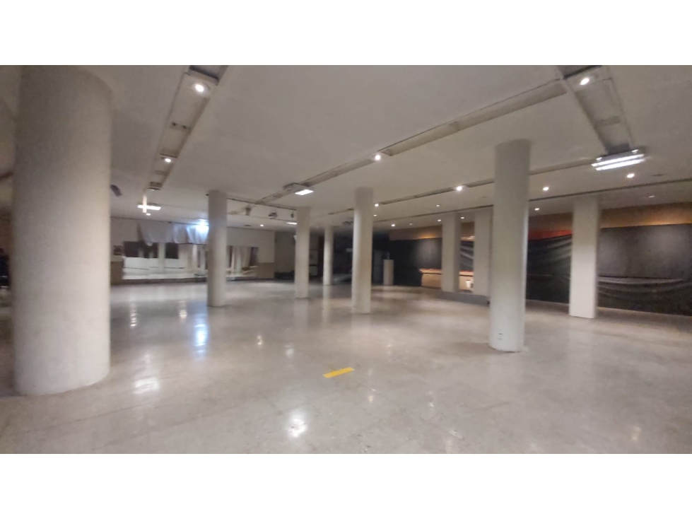 VENTA- PISO SUBSUELO GALERIA TONSA - CAPITAL MENDOZA - 3