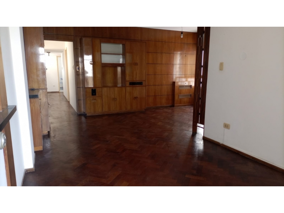 VENDE-AMPLIO DEPARTAMENTO- C/SAN MARTIN-CIUDAD-MENDOZA - 3