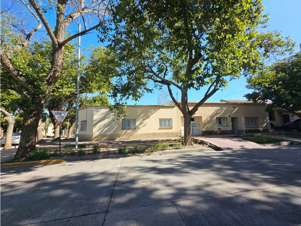 VENTA · TERRENO ESQUINA · A METROS DE LA QUINTA · G. CRUZ · 310M2 - 2