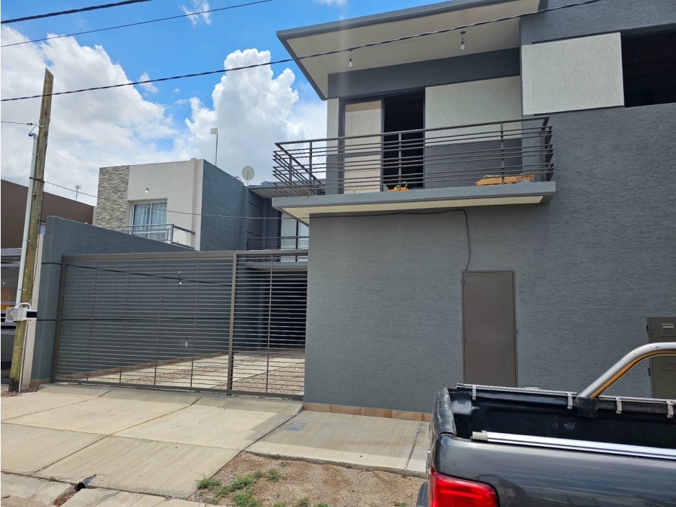 VENTA · DEPTO PB · 2 DORM · CUAYMALLEN · B. PRIVADO · R. VENETO - 3