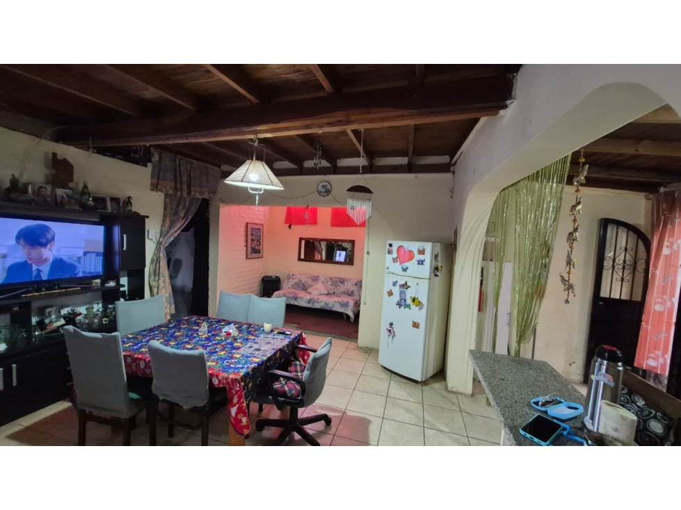 VENTA - Casa esquina - VILLA HIPODROMO - 3