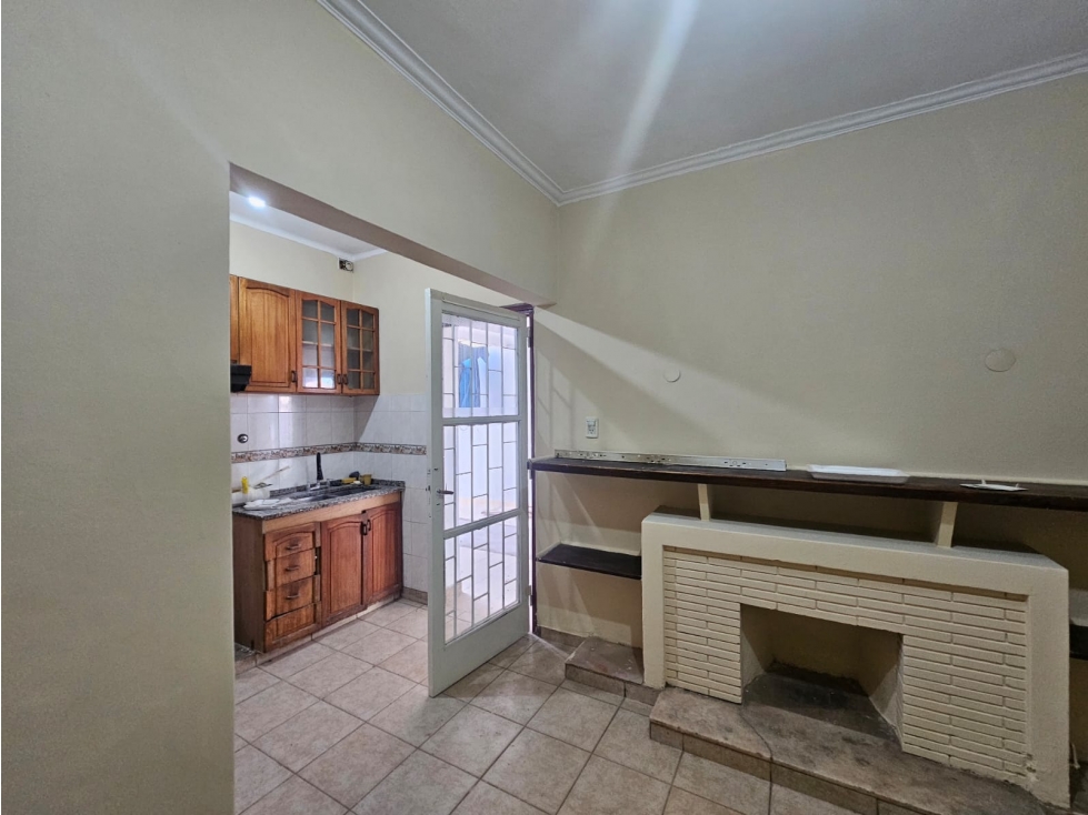 CASA · EN ALQUILER · GODOY CRUZ · BARRIO PARQUE · 3 DOR — foto 3