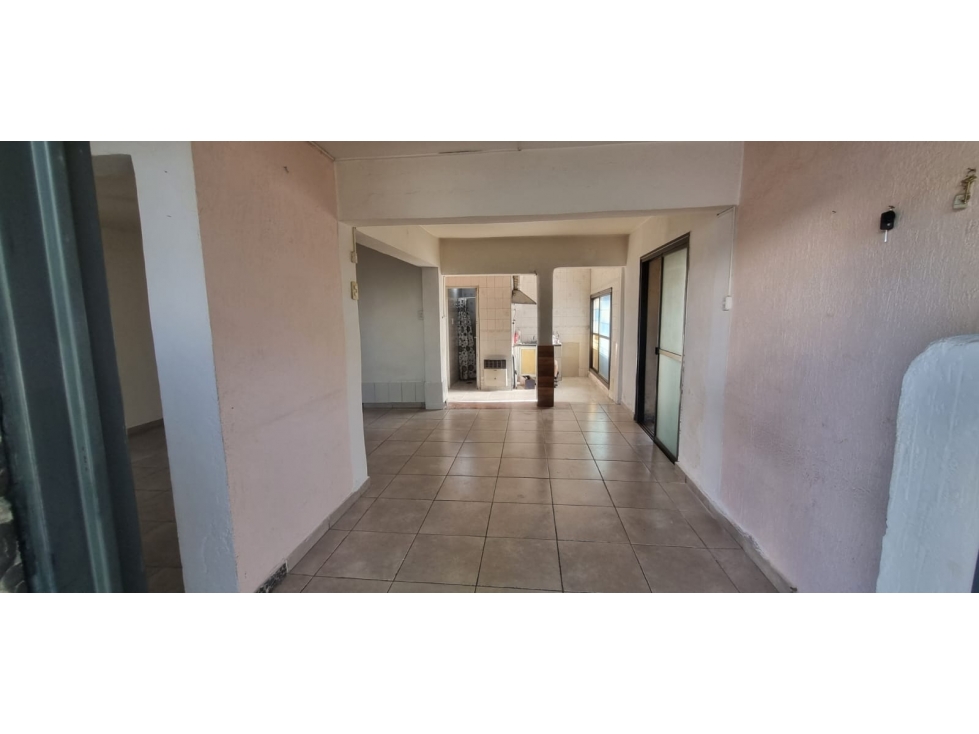 VENTA - DEPARTAMENTO - LOCAL -PLANTA BAJA - GODOY CRUZ - 5