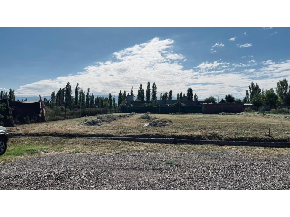 VENTA-LOTE -BARRIO VICTORIA- CORRALITOS- GUAYMALLEN - 4