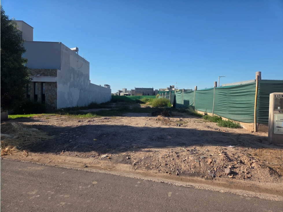 LOTE EN VENTA - BARRIO PRIVADO LAS RETAMAS - MAIPU - 3
