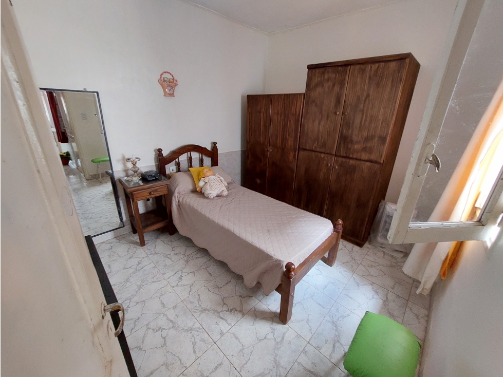 VENTA CASA · Apta a CREDITO H· GODOY CRUZ - 4
