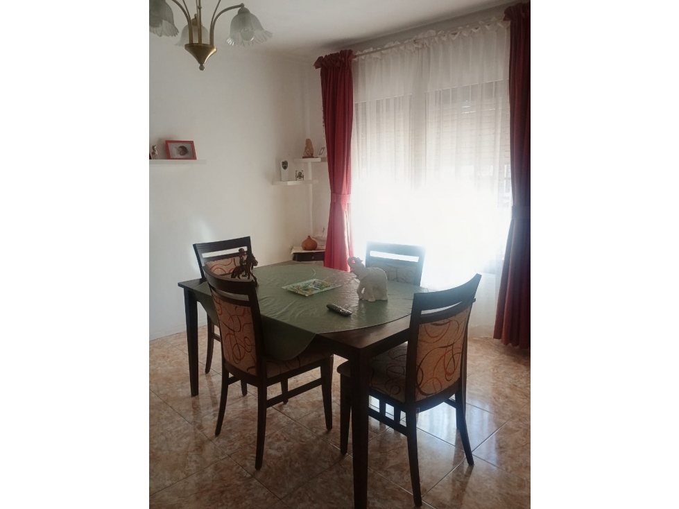 VENTA CASA DOS DORMIT TRES COCHERAS DORREGO APTO CREDITO HIPOT — foto 5
