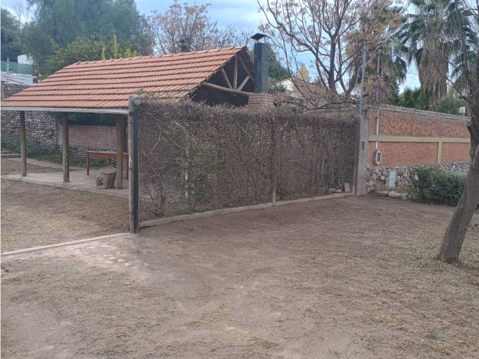 VENTA LOTE CON QUINCHO Y PILETA BARRIO SANTA ELENA VISTALBA - 1