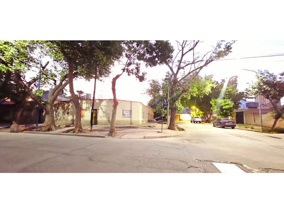 VENTA · TERRENO ESQUINA · A METROS DE LA QUINTA · G. CRUZ · 310M2 - 6