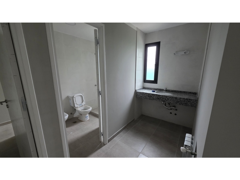 CASA · EN VENTA· BARRIO PRIVADO · 2 dormitorios - 3