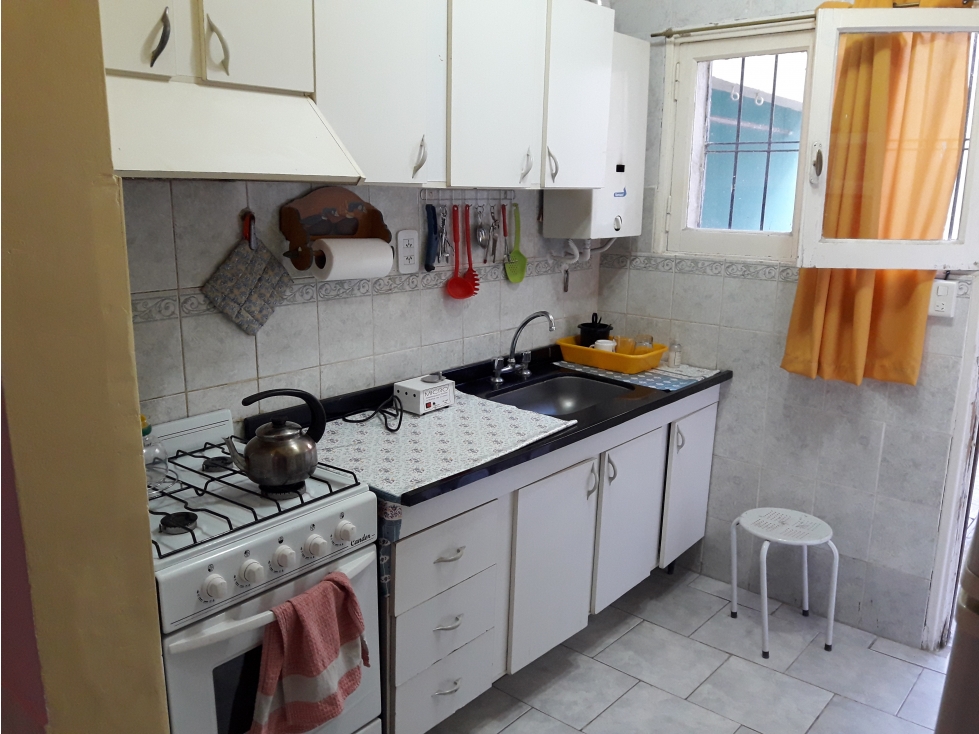 VENTA CASA · Apta a CREDITO H· GODOY CRUZ - 1
