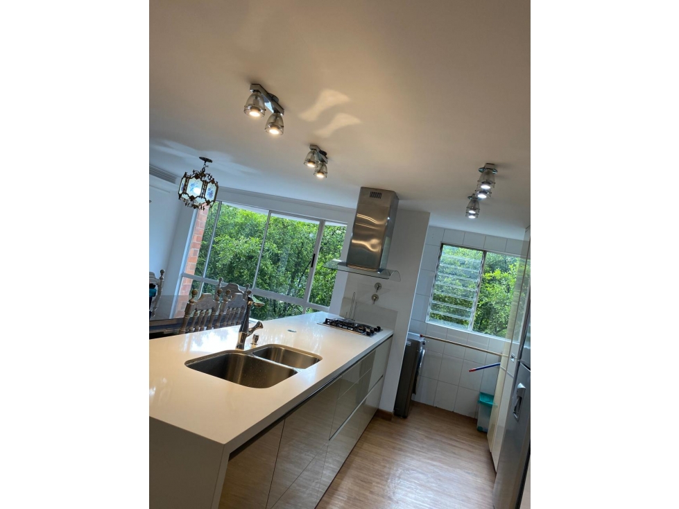 Apartamento en Venta, El Poblado La Visitación en Medellín — foto 4