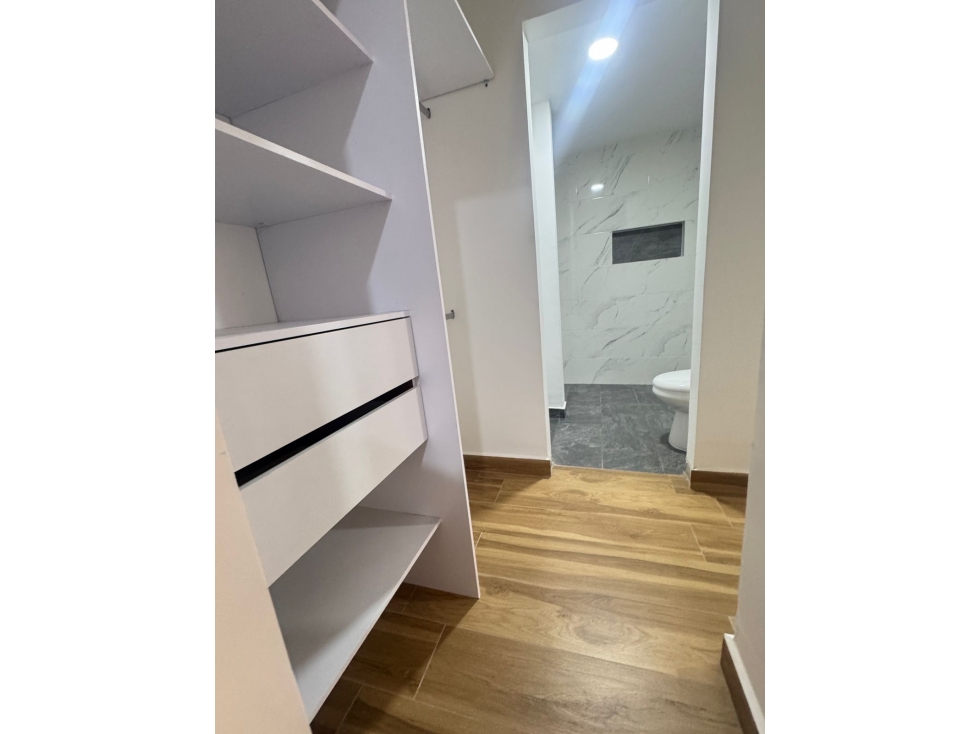 Apartamento en Venta, Laureles Santa Teresita en Medellín