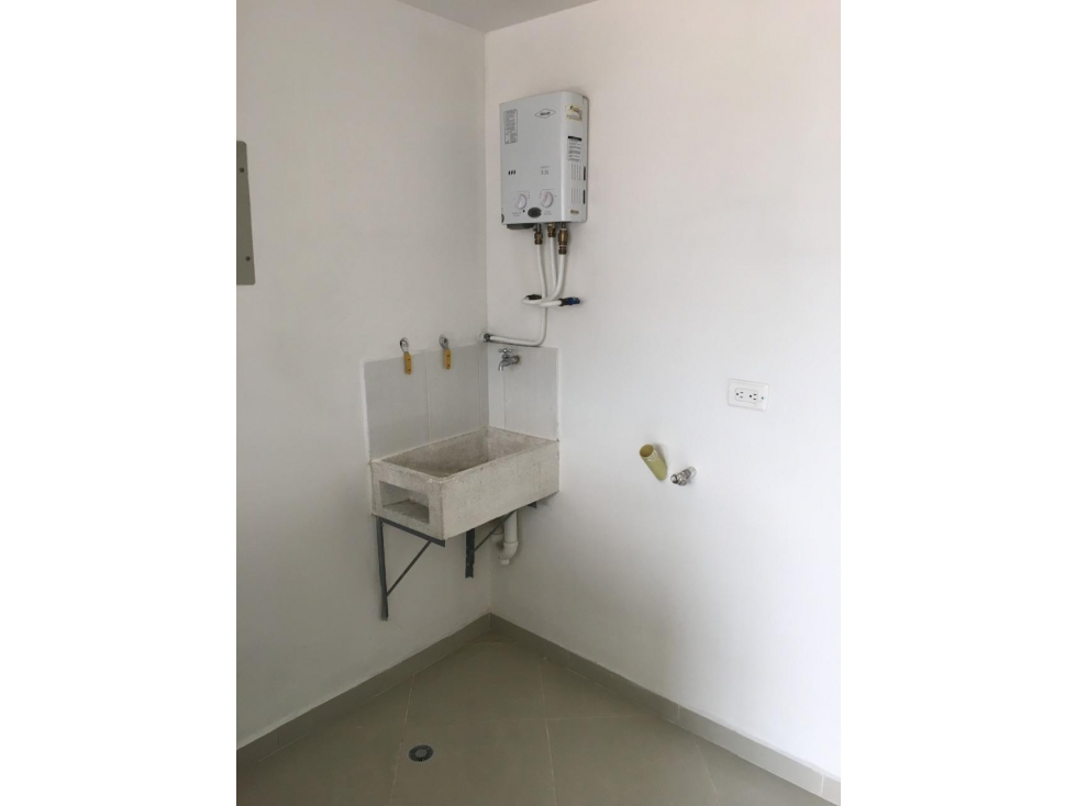 Apartaestudio en Venta, Boston en Medellín — foto 6