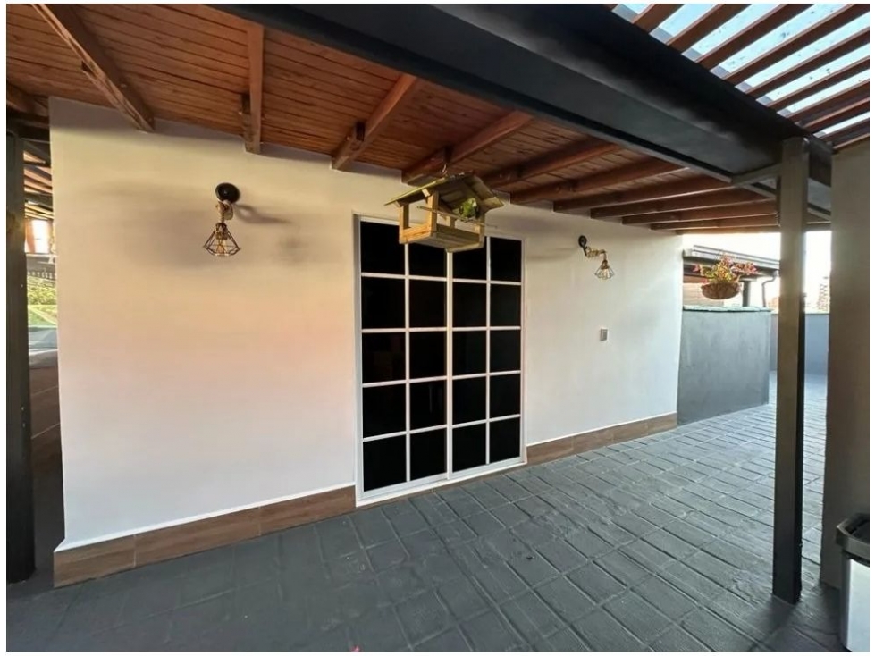 Casa en Venta, Los Colores en Medellín — foto 2