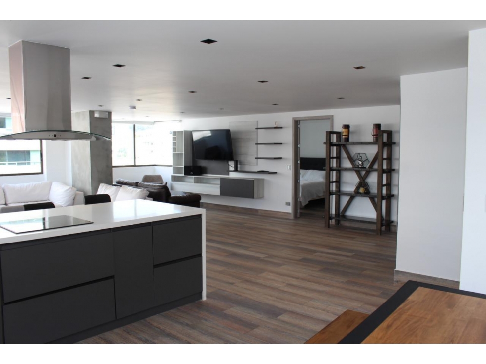 Apartamento Dúplex amoblado en Venta, Poblado en Medellín — foto 2