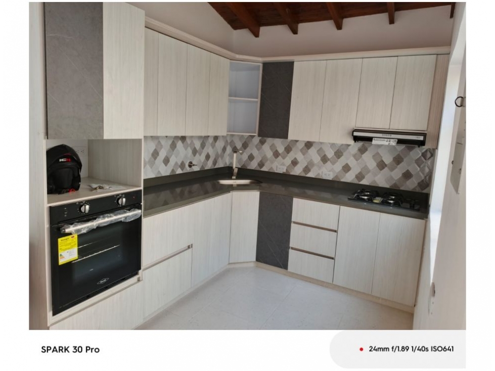 Casa en Venta, Villa Hermosa en Medellín — foto 2