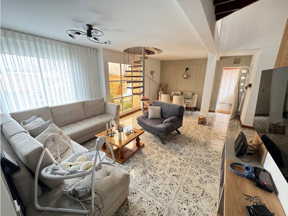 Apartamento dúplex en Venta, San Joaquín en Medellín — foto 2