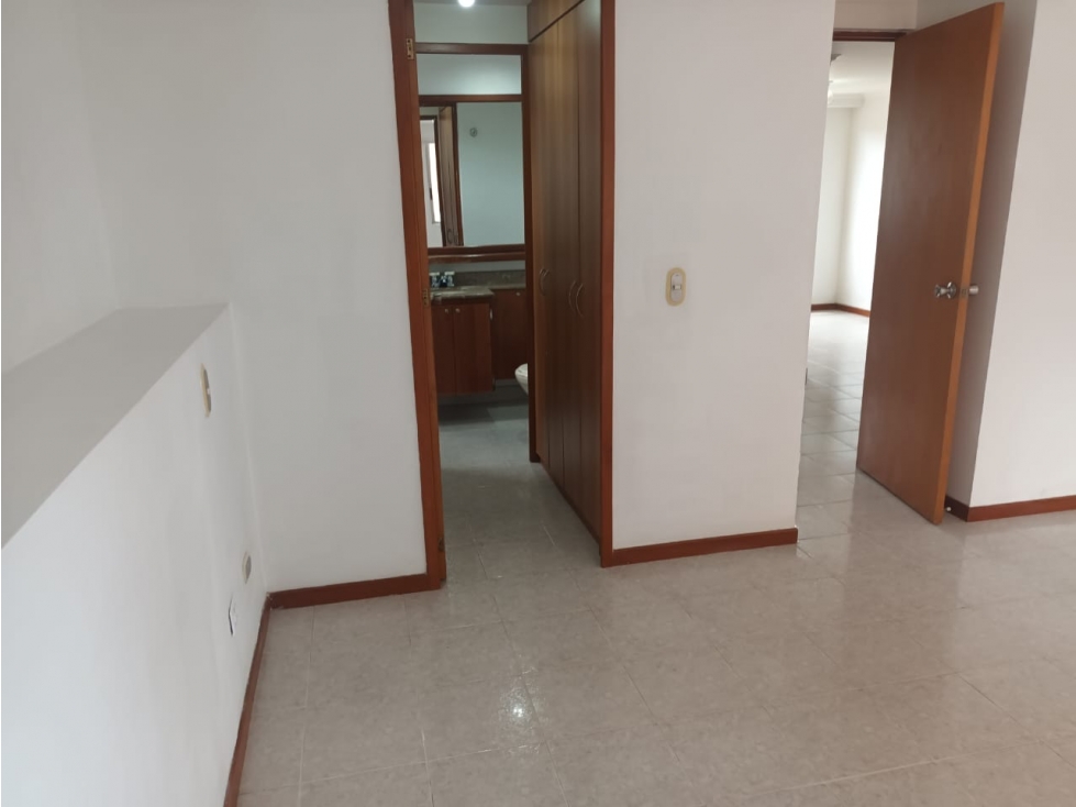Apartamento en Venta, Loma de los Bernal en Medellín — foto 5