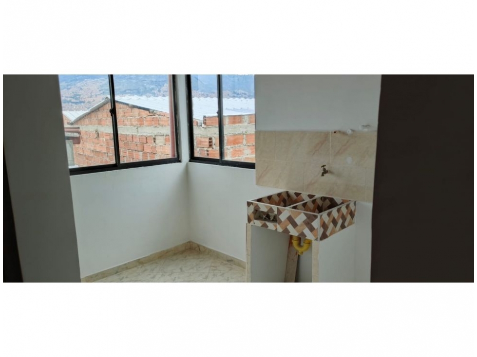 Casa en Venta, Campos Valdes en Medellín — foto 4
