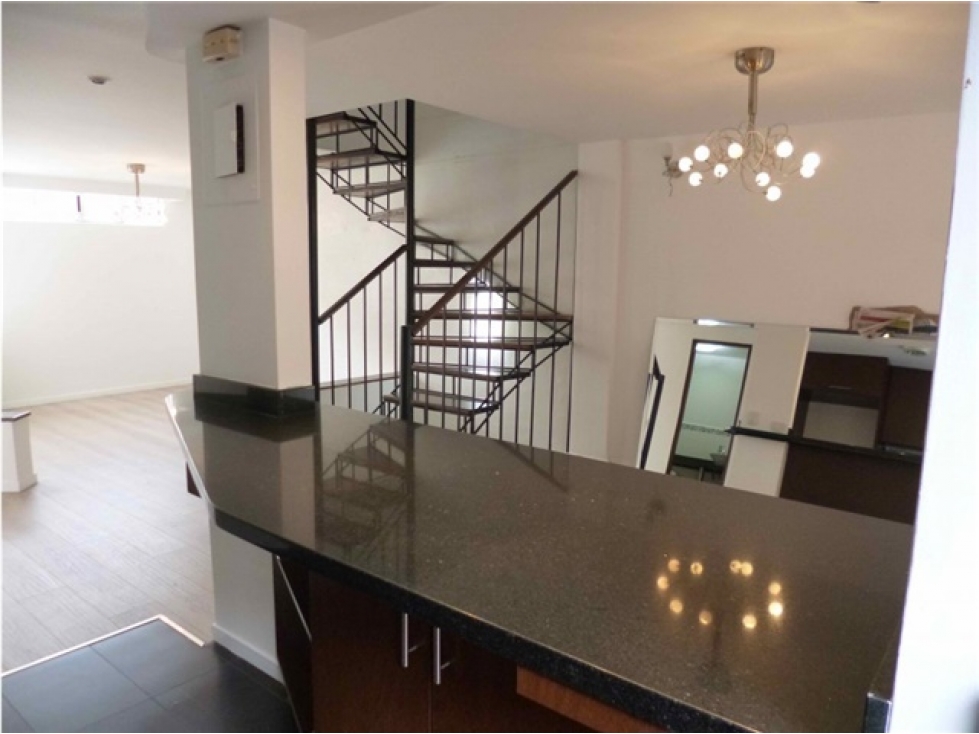 Casa Unifamiliar en Venta, Belén la Palma en Medellín — foto 2