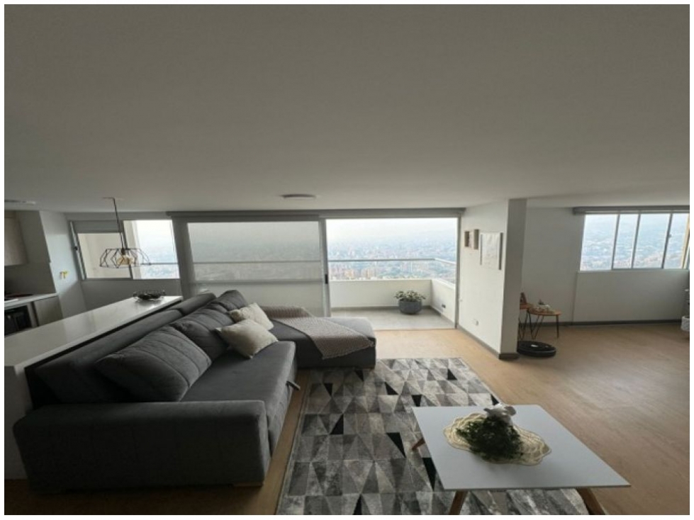 Apartamento en Venta, Calasanz en la Comuna 12 de Medellín