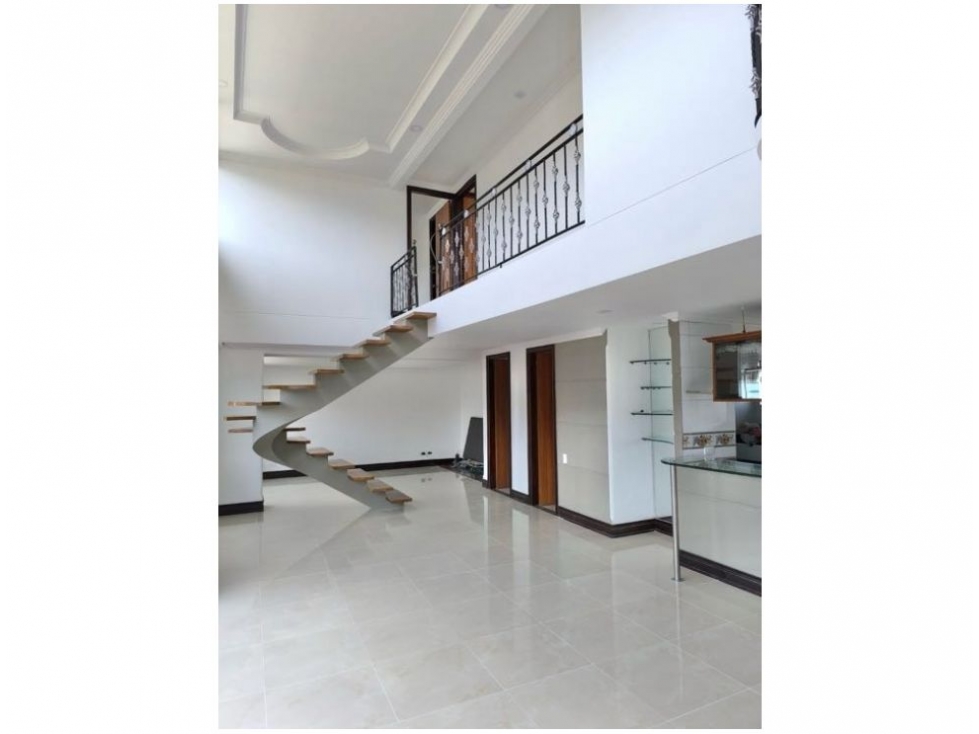 Dúplex en Venta ,Loma de los Bernal en Medellín — foto 5