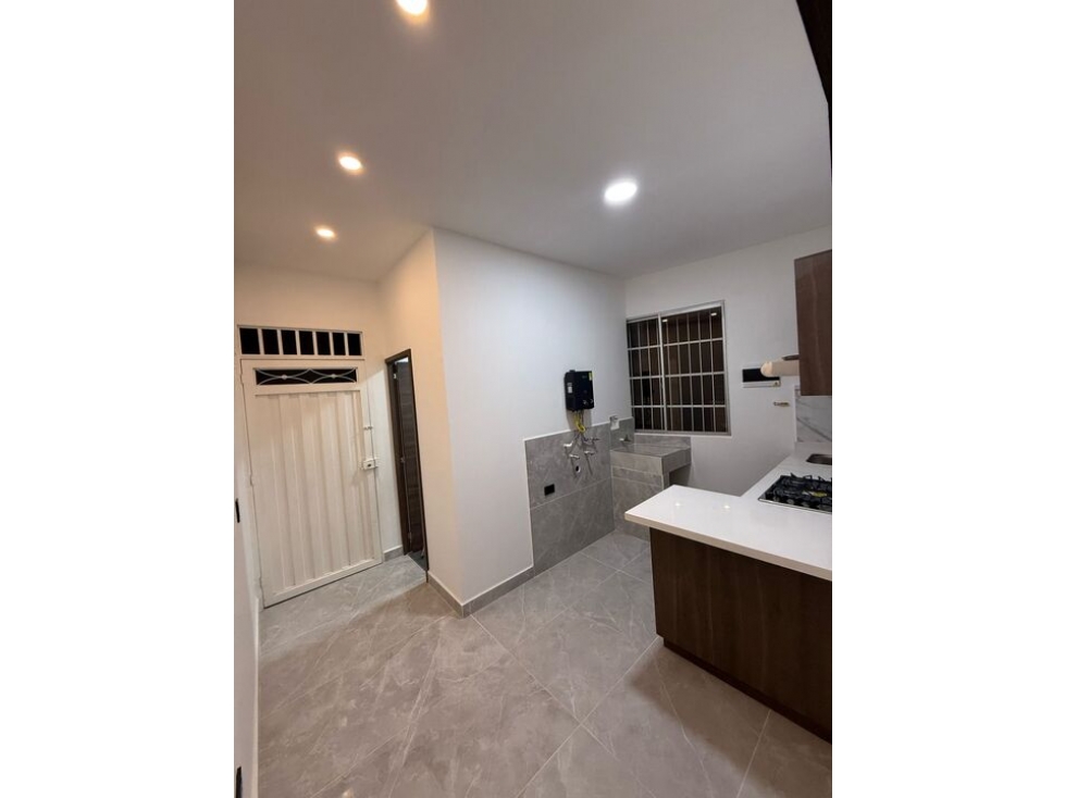 Apartaestudio en Venta, Boston en Medellín - 1