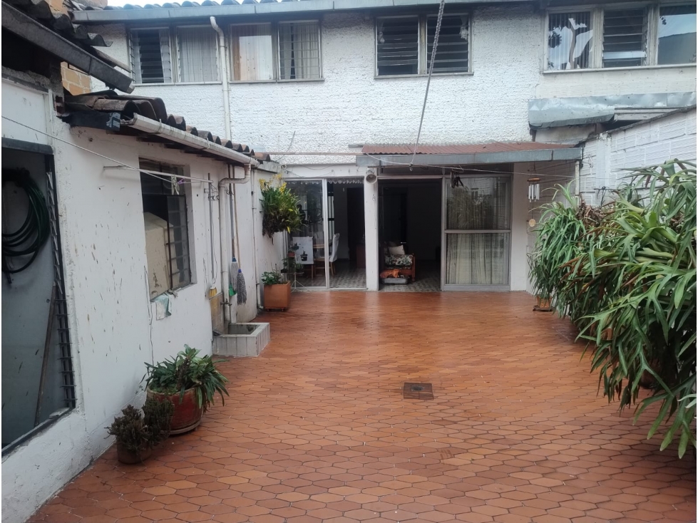 Casa unifamiliar en Venta, Calasanz en Medellín