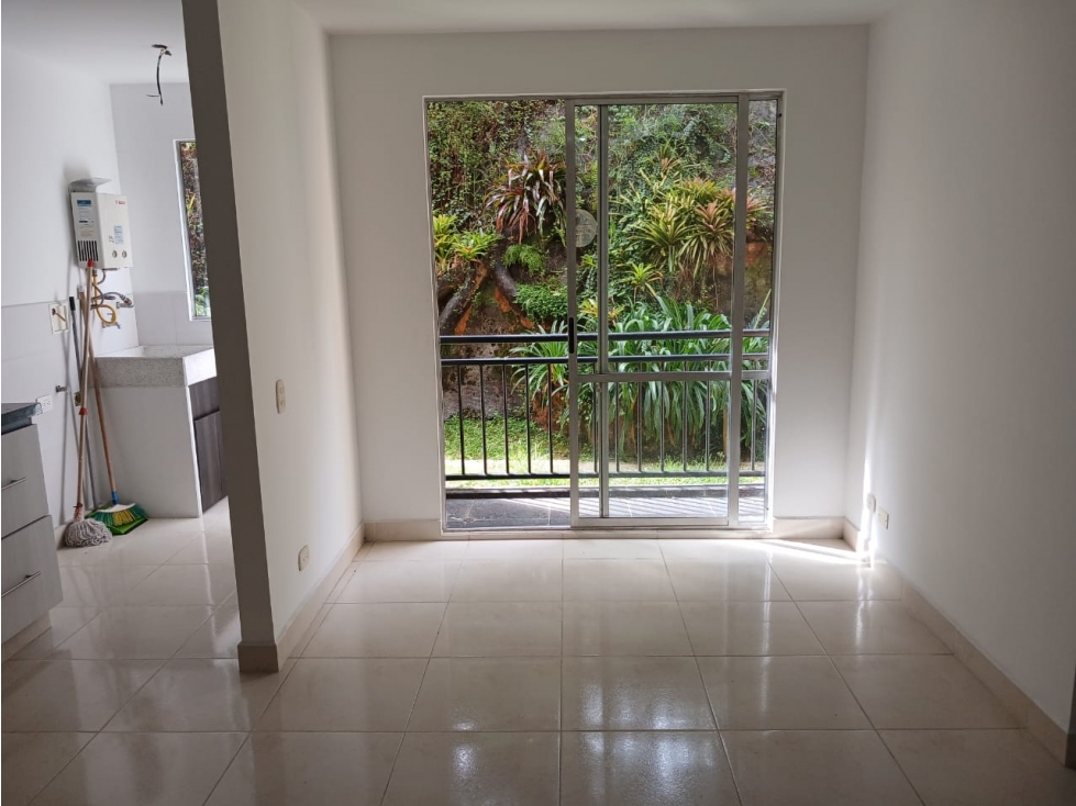 Apartamento en Venta, Rodeo Alto en Medellín — foto 2