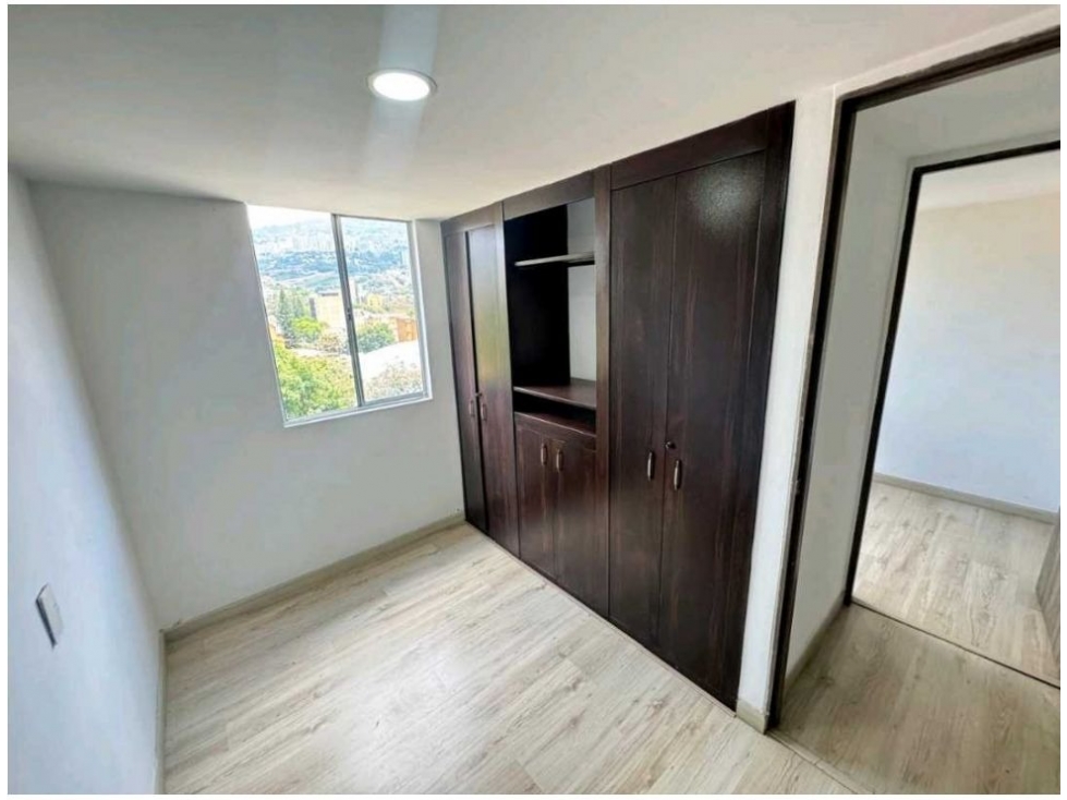 Apartamento en Venta, Los Colores en Medellín — foto 4