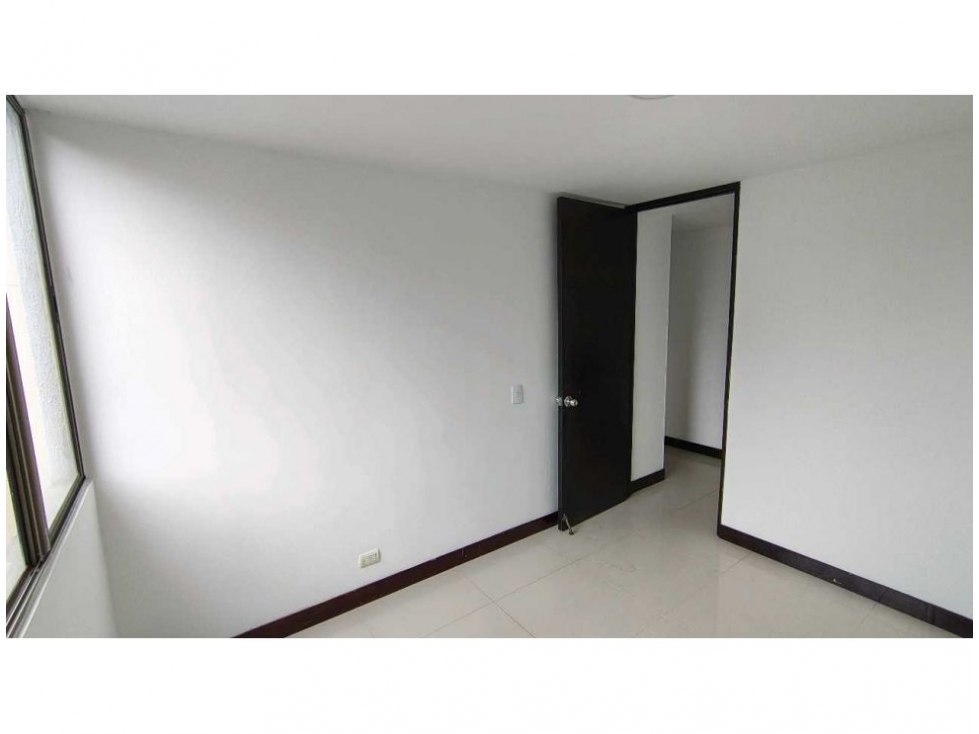 Apartamento en venta, Loma de Los Bernal en Medellin — foto 3