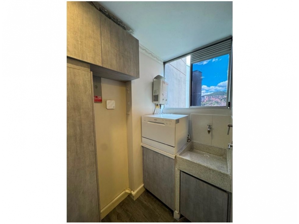 Apartamento en Venta, Loma de los Bernal en Medellín — foto 2