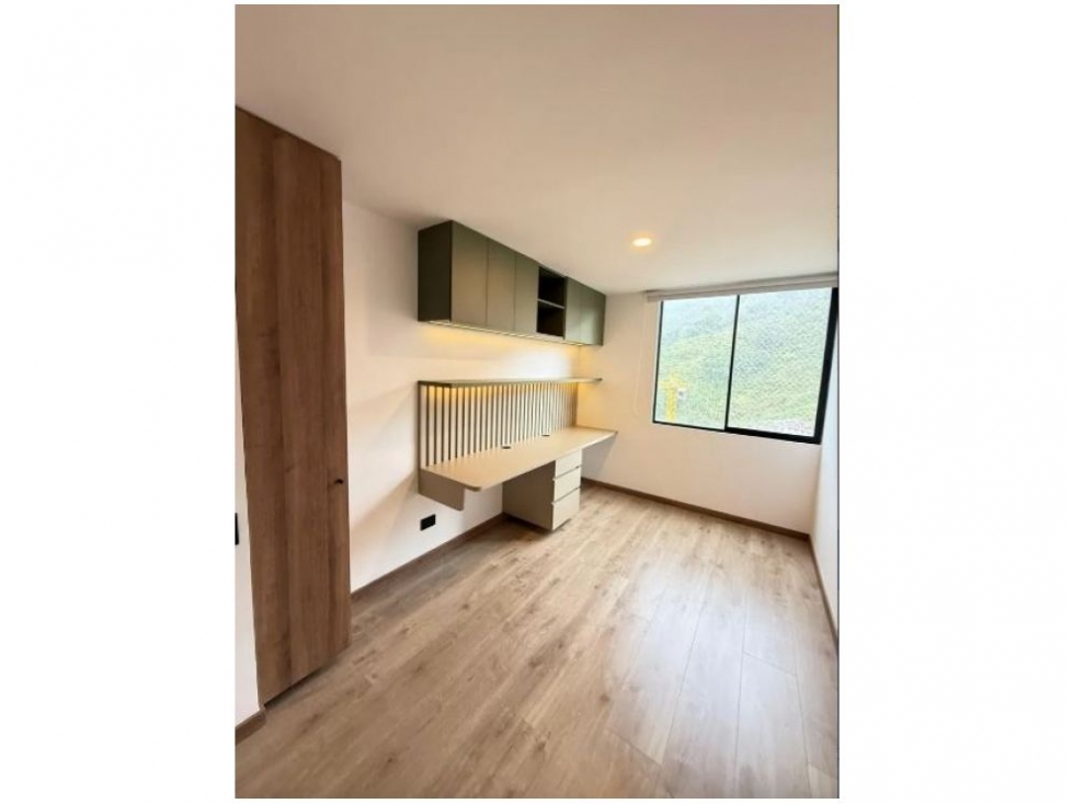 Apartamento en Venta, El Trianon en Envigado — foto 2