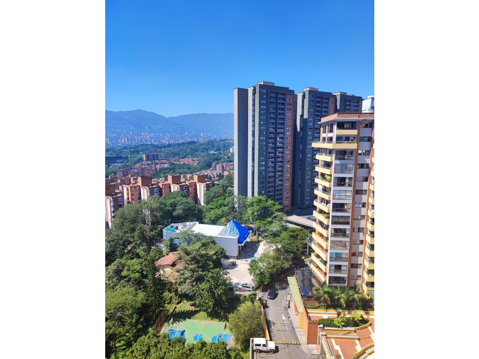 Penthouse en Venta, Loma de los Bernal en Medellín — foto 2