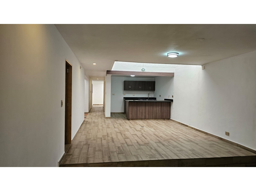 Casa en Venta, Santa Mónica en Medellín