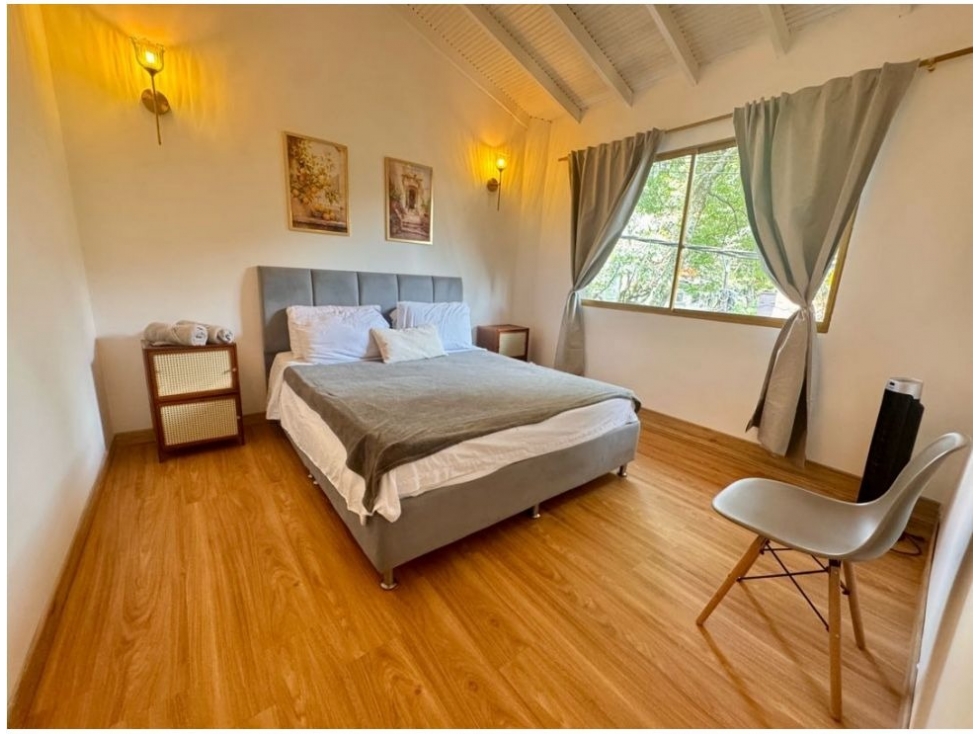 Casa en Venta, La Floresta en Medellín