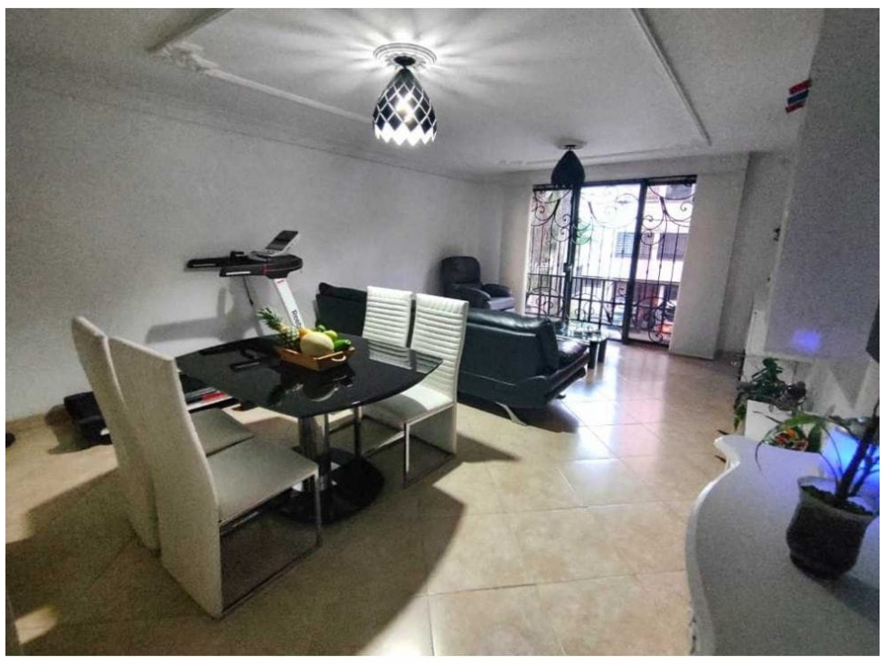 Casa en P.H en Venta, Almería en Medellín