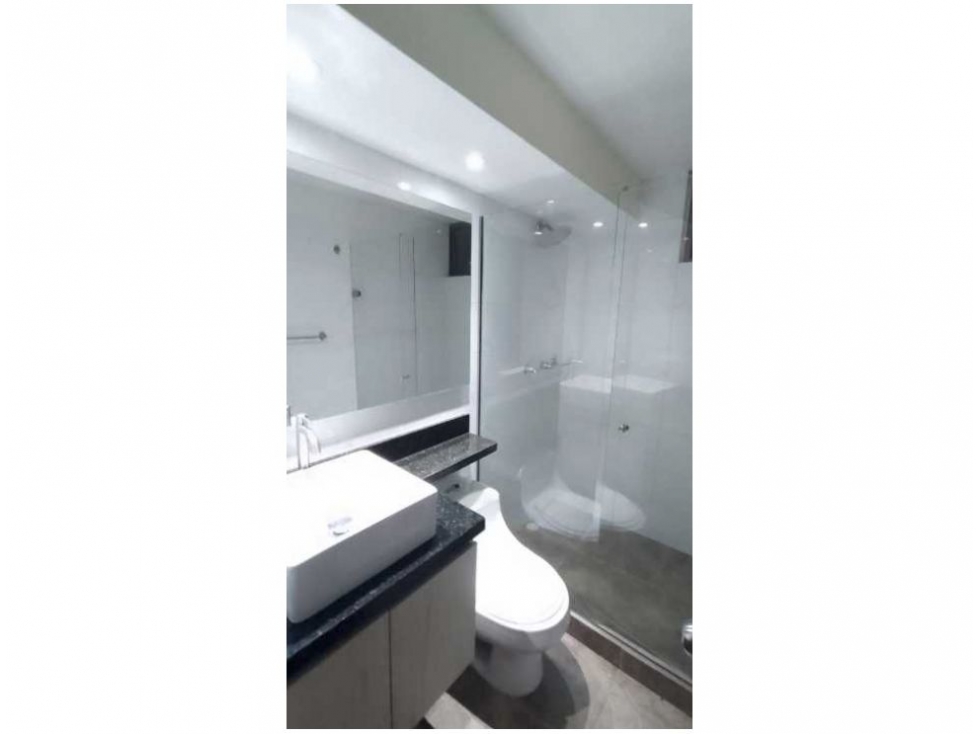 Apartamento en Venta, Loma de los Bernal en la Comuna 16 de Medellín — foto 4